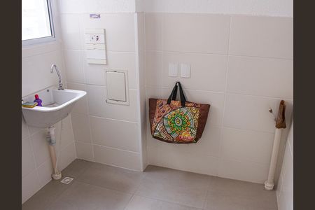 Apartamento para alugar com 2 quartos, 43m² em Santa Cruz, Rio de Janeiro