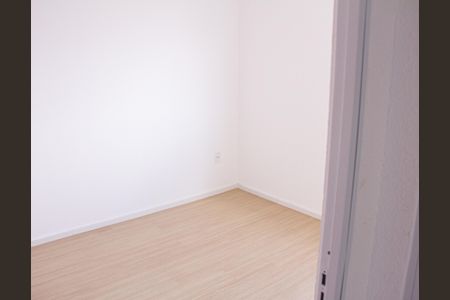 Apartamento para alugar com 2 quartos, 43m² em Santa Cruz, Rio de Janeiro