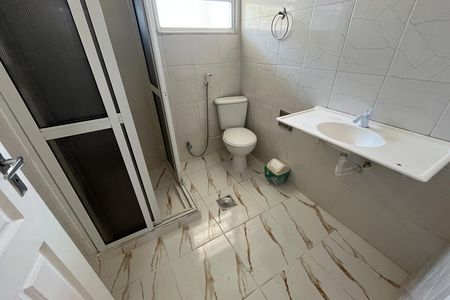 banheiro de apartamento à venda com 2 quartos, 66m² em Bancários, Rio de Janeiro
