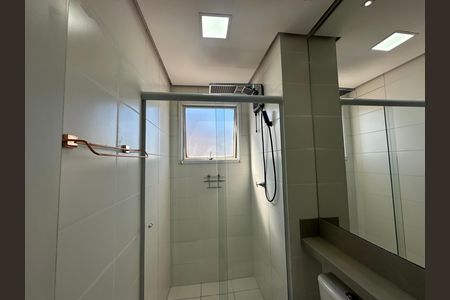 Apartamento à venda com 51m², 2 quartos e 1 vaga Apartamento à venda com 51m², 2 quartos e 1 vagaBanheiro