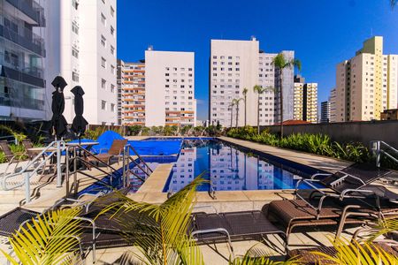 Apartamento à venda com 59m², 2 quartos e 1 vaga Apartamento à venda com 59m², 2 quartos e 1 vagaÁrea comum - Piscina