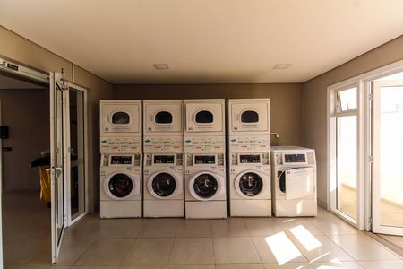 Apartamento à venda com 59m², 2 quartos e 1 vaga Apartamento à venda com 59m², 2 quartos e 1 vagaLavanderia