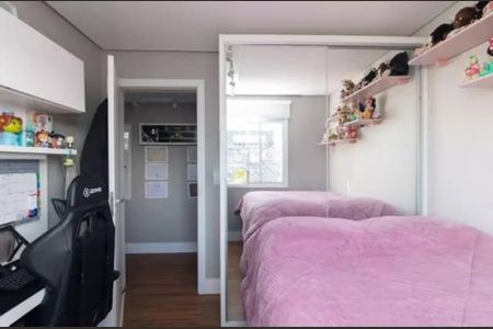 Quarto 1 de apartamento para alugar com 2 quartos, 154m² em Azenha, Porto Alegre