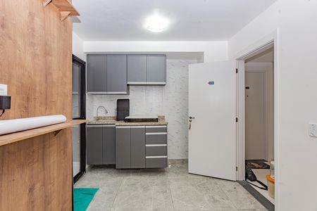 Sala de apartamento para alugar com 2 quartos, 33m² em Vila Nair, São Paulo
