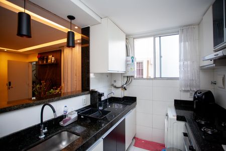 Apartamento para alugar com 55m², 2 quartos e 1 vaga Apartamento para alugar com 55m², 2 quartos e 1 vagaCozinha e Área de Serviço