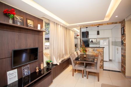 Sala de apartamento para alugar com 2 quartos, 55m² em Fonte Grande, Contagem