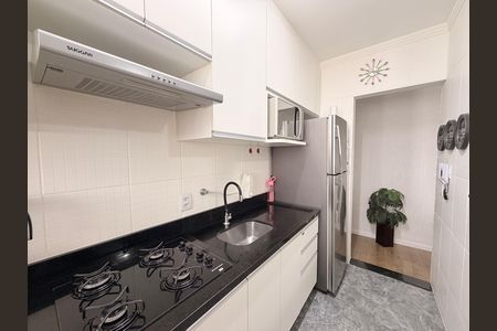 Apartamento à venda com 52m², 2 quartos e 1 vagaCozinha