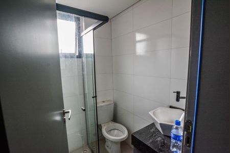 Banheiro de kitnet/studio para alugar com 1 quarto, 20m² em Vila Sao Pedro, Santo André