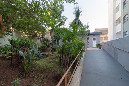 Apartamento para alugar com 64m², 2 quartos e 1 vagaÁrea comum