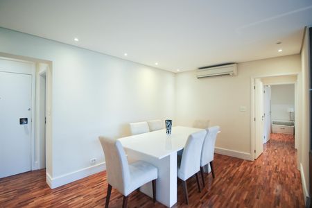 Sala de apartamento para alugar com 2 quartos, 96m² em Vila Nova Conceição, São Paulo