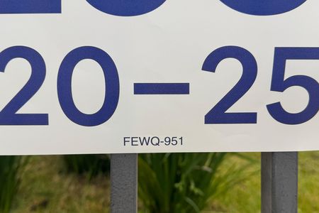Apartamento para alugar com 54m², 2 quartos e 1 vagaFEWQ-951