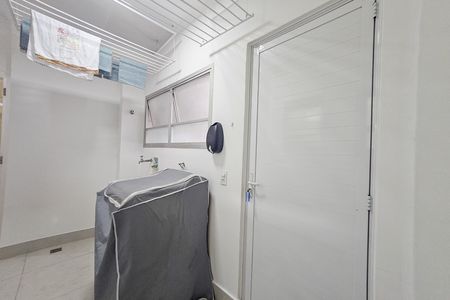 Apartamento para alugar com 124m², 3 quartos e 2 vagas