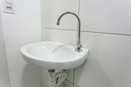 Apartamento para alugar com 34m², 2 quartos e sem vagaBanheiro