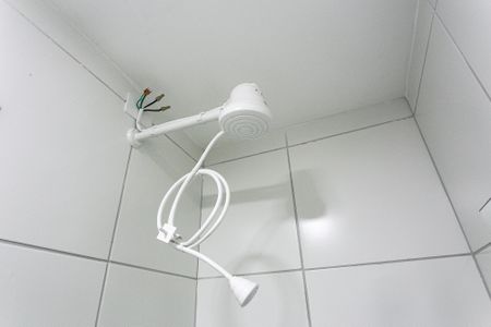 Apartamento para alugar com 34m², 2 quartos e sem vagaBanheiro - Chuveiro