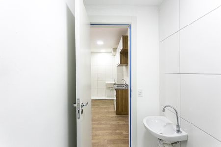 Apartamento para alugar com 34m², 2 quartos e sem vagaBanheiro