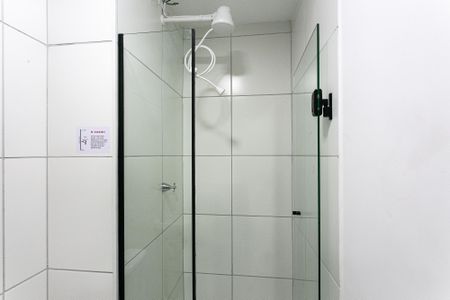 Apartamento para alugar com 34m², 2 quartos e sem vagaBanheiro