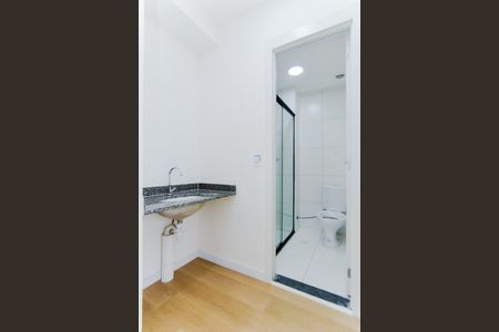 Banheiro de apartamento para alugar com 2 quartos, 41m² em Centro, Guarulhos