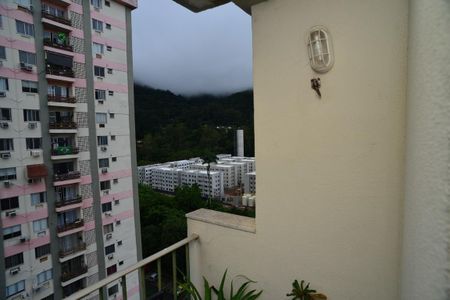 Apartamento à venda com 56m², 2 quartos e 1 vagaVaranda