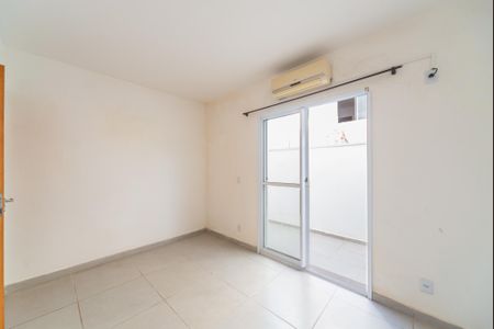Quarto de apartamento para alugar com 1 quarto, 45m² em Jardim Algarve, Viamão