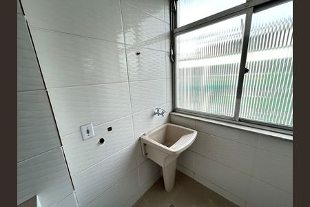 Apartamento à venda com 70m², 2 quartos e 1 vagaÁrea de Serviço