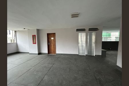 Apartamento à venda com 70m², 2 quartos e 1 vagaÁrea comum
