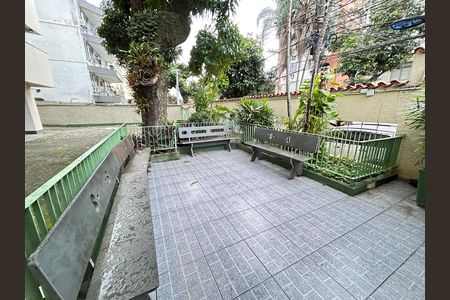 Apartamento à venda com 70m², 2 quartos e 1 vagaÁrea comum