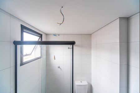 Banheiro  de casa de condomínio para alugar com 1 quarto, 20m² em Vila Sao Pedro, Santo André