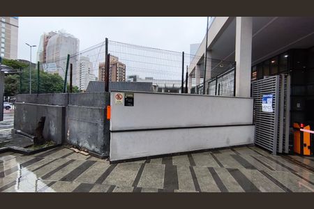 Studio à venda com 22m², 1 quarto e sem vaga Studio à venda com 22m², 1 quarto e sem vagaFachada + Plaquinha