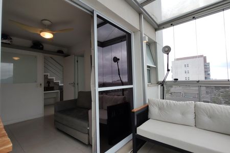 Apartamento à venda com 100m², 2 quartos e 2 vagasVaranda