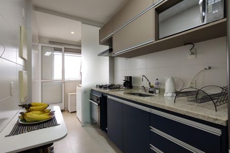 Apartamento à venda com 100m², 2 quartos e 2 vagasCozinha
