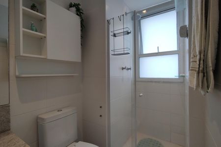 Apartamento à venda com 100m², 2 quartos e 2 vagasBanheiro da Suíte 1