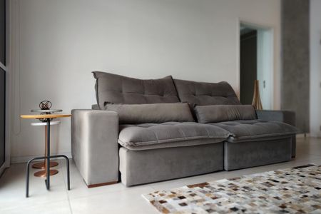 Apartamento à venda com 100m², 2 quartos e 2 vagasSala