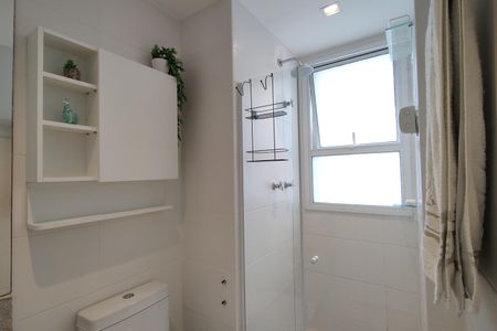 Apartamento à venda com 100m², 2 quartos e 2 vagasBanheiro da Suíte 1