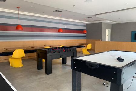 Área comum de apartamento para alugar com 2 quartos, 100m² em Barra da Tijuca, Rio de Janeiro
