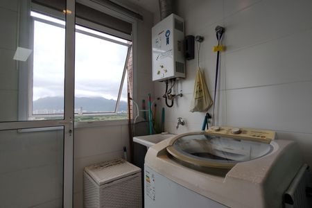 Apartamento à venda com 100m², 2 quartos e 2 vagasÁrea de Serviço