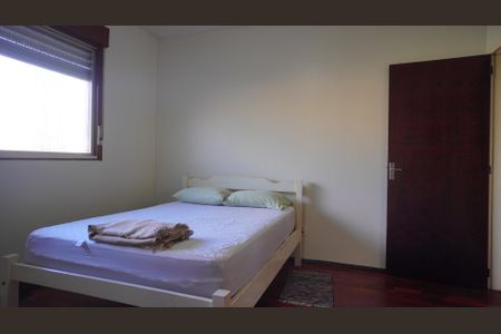 Casa à venda com 110m², 3 quartos e 1 vagaSuite 1