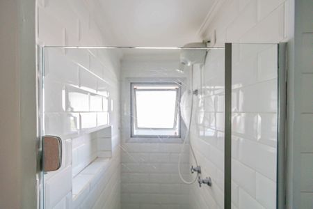 Apartamento para alugar com 79m², 2 quartos e 1 vagaSuite - Banheiro