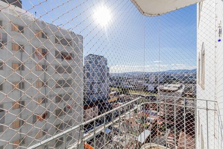 Apartamento para alugar com 79m², 2 quartos e 1 vagaVaranda