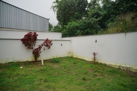 Casa de condomínio para alugar com 50m², 1 quarto e 1 vaga Casa de condomínio para alugar com 50m², 1 quarto e 1 vagaQuintal