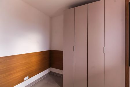 Quarto 2 de apartamento para alugar com 2 quartos, 40m² em Vila Canero, São Paulo
