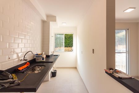 Apartamento à venda com 48m², 2 quartos e 1 vaga Apartamento à venda com 48m², 2 quartos e 1 vagaCozinha