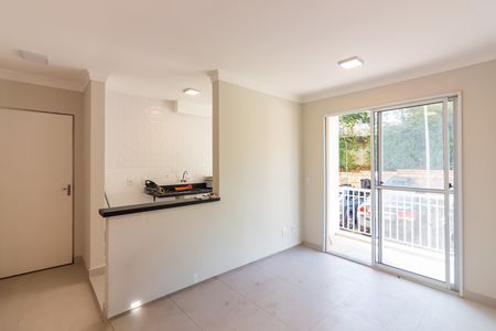 Sala  de apartamento à venda com 2 quartos, 48m² em Santa Maria, Osasco