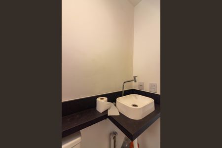Apartamento à venda com 48m², 2 quartos e 1 vaga Apartamento à venda com 48m², 2 quartos e 1 vagaBanheiro