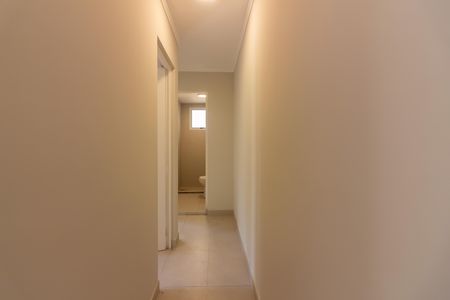 Apartamento à venda com 48m², 2 quartos e 1 vaga Apartamento à venda com 48m², 2 quartos e 1 vagaCorredor