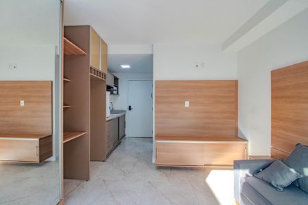 Studio para alugar com 45m², 1 quarto e sem vaga Studio para alugar com 45m², 1 quarto e sem vagaLoft