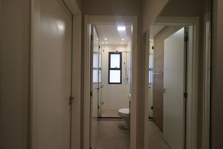 Apartamento para alugar com 99m², 3 quartos e 2 vagas Apartamento para alugar com 99m², 3 quartos e 2 vagasBanheiro