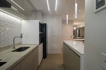 Apartamento para alugar com 99m², 3 quartos e 2 vagas Apartamento para alugar com 99m², 3 quartos e 2 vagasCozinha