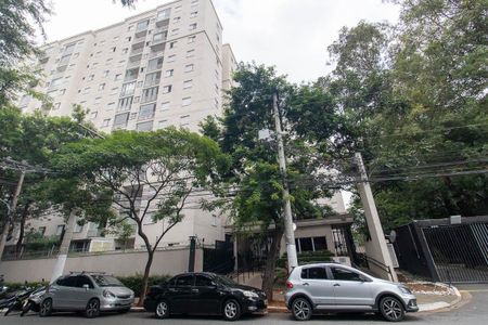 Apartamento para alugar com 67m², 2 quartos e 1 vagaFachada