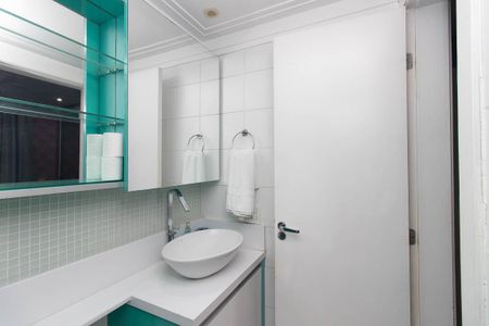 Apartamento para alugar com 67m², 2 quartos e 1 vagaBanheiro da Suíte