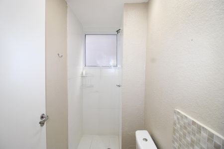 Banheiro de apartamento para alugar com 2 quartos, 35m² em Colônia (zona Leste), São Paulo